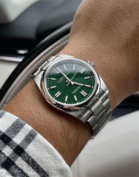 Rolex Oyster Perpetual 41 OP 41 green full set .